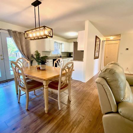 Cozy Three Bedroom House With Fireplace Wilmington Dış mekan fotoğraf